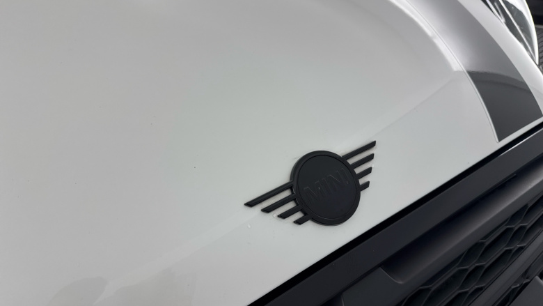 MINI Hatchback 1.5 Cooper Sport 3dr Auto Petrol Hatchback